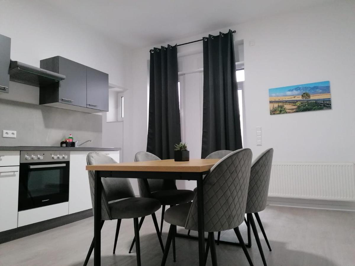 Estrella24 Living Rooms Tokio Герне Екстер'єр фото
